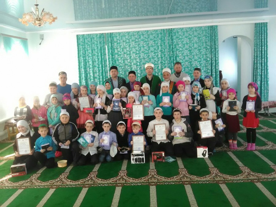 Аксубайда балалар арасында Коръән уку бәйгесе узды