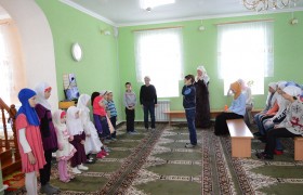 Узган атнада Читай районы Мөслим авылында бик мөһим чара – Коръән уку һәм азан әйтү буенча бәйге узды