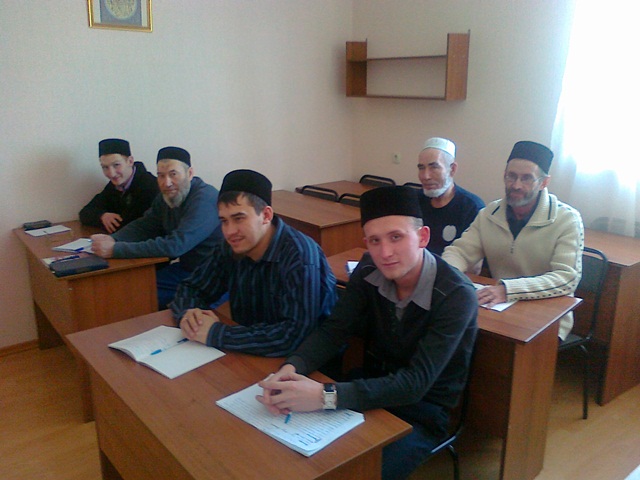 Бөгелмә районы имамнары гыйлемнәрен күтәрде