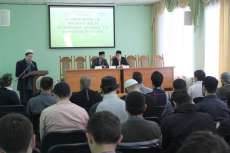«Бүгенге заман яшьләре һәм Россия халыкларының рухи кыйммәтләре” дигән конференция төгәлләнде